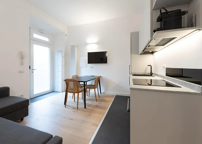 Daire Center - Modern With Parking Cernobbio