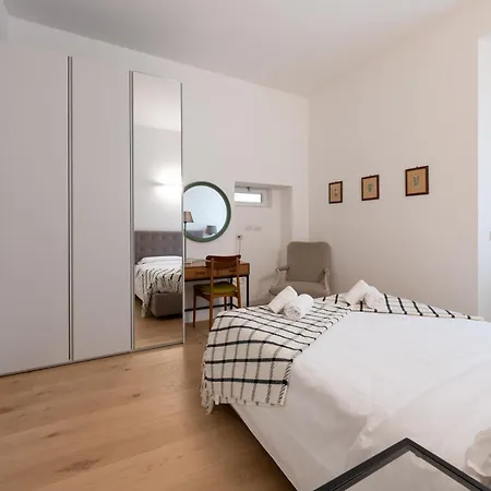 Apartment Center - Modern With Parking Cernobbio