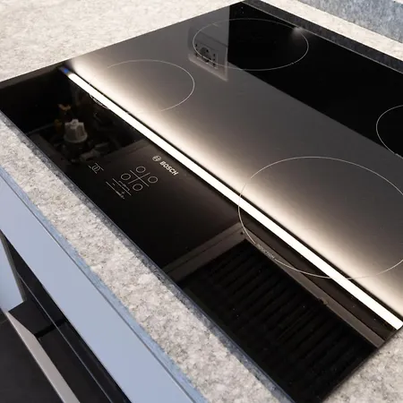 Apartment Center - Modern With Parking